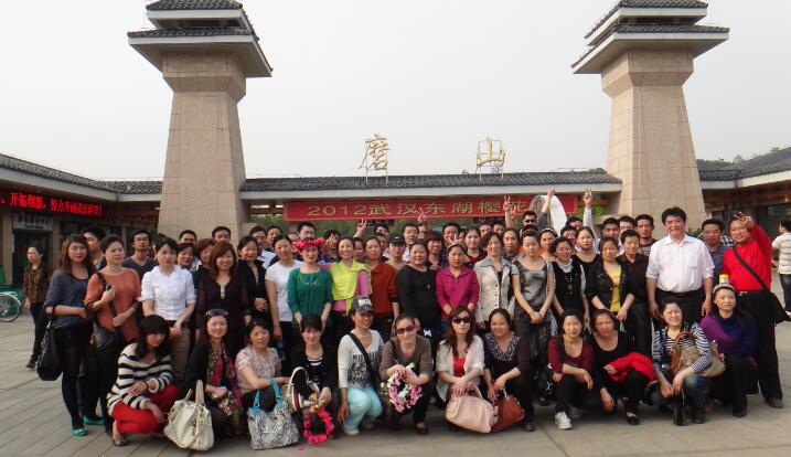 ��˾�M������